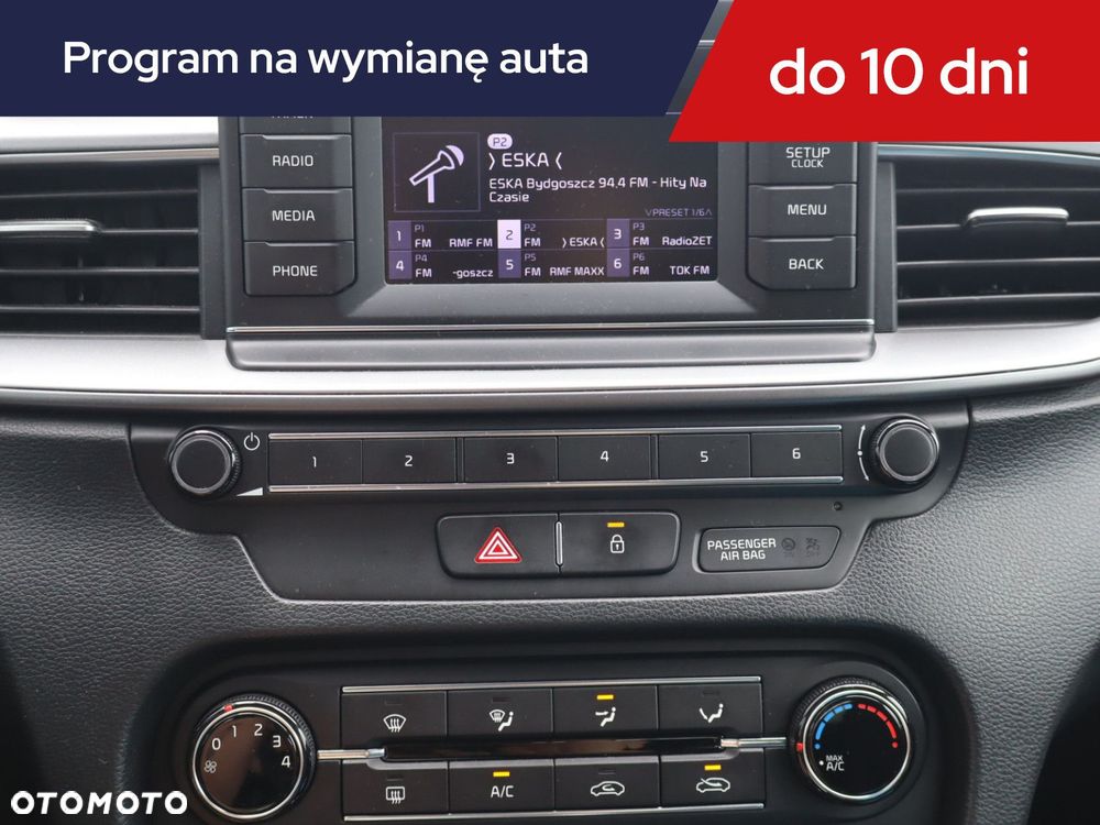 Kia Ceed - 14