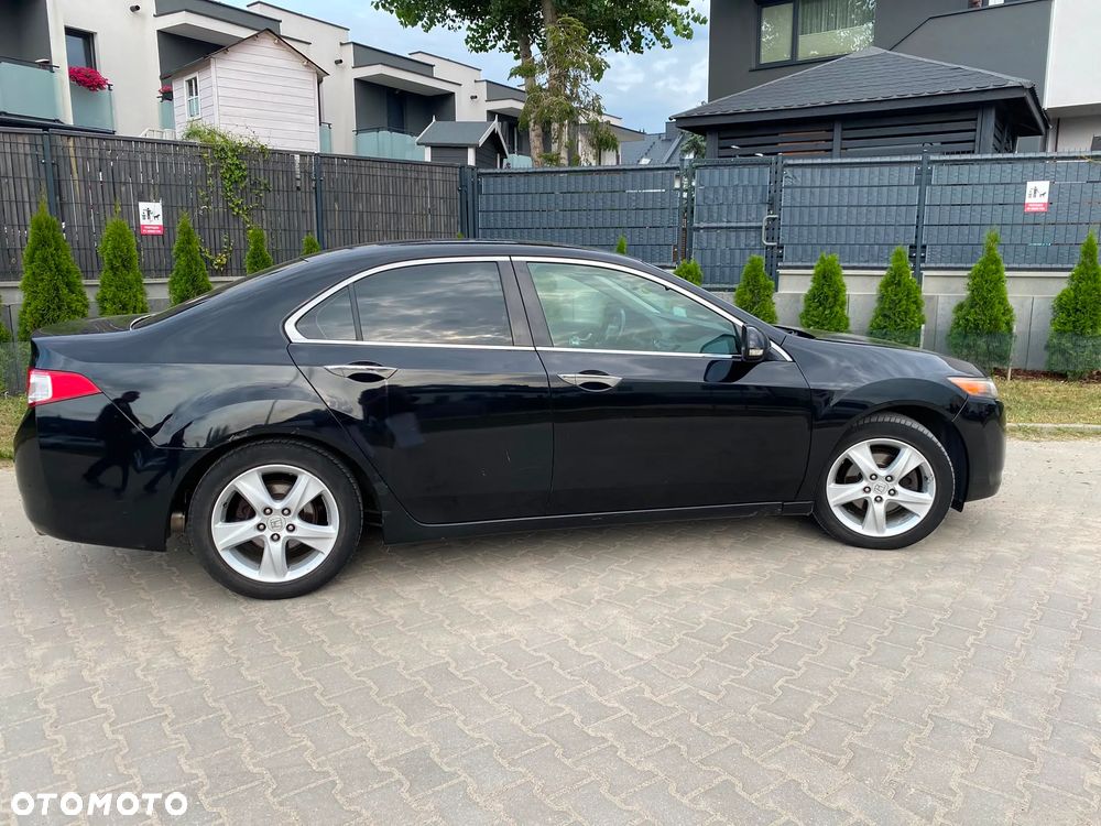 Honda Accord 2.0 Comfort - 2