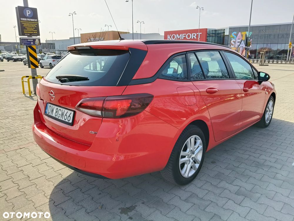 Opel Astra 1.6 CDTI Enjoy - 4