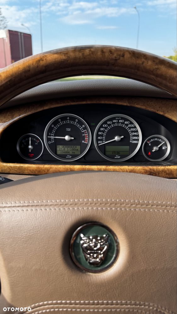 Jaguar S-Type - 5