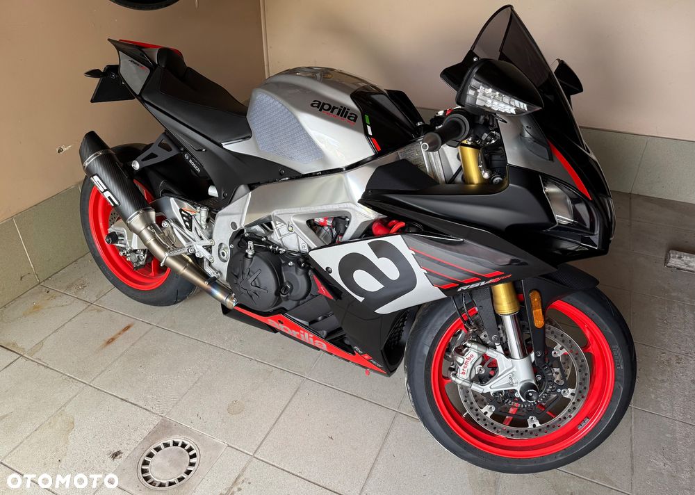 Aprilia RSV - 9