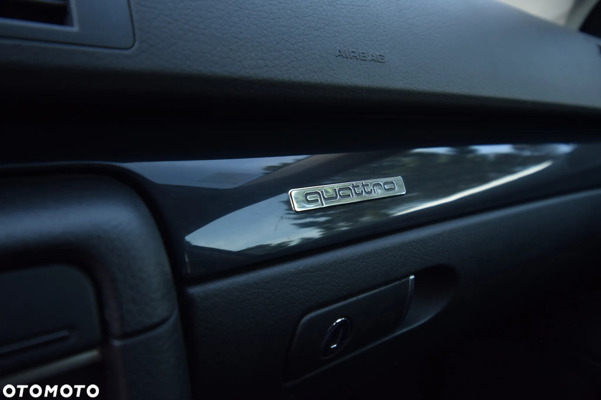 Audi A4 1.8T Quattro - 24