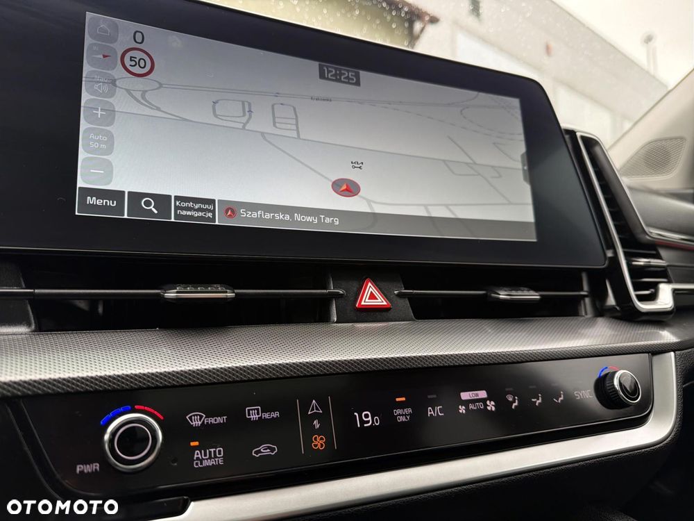 Kia Sportage 1.6 T-GDI HEV Business Line 4WD - 17