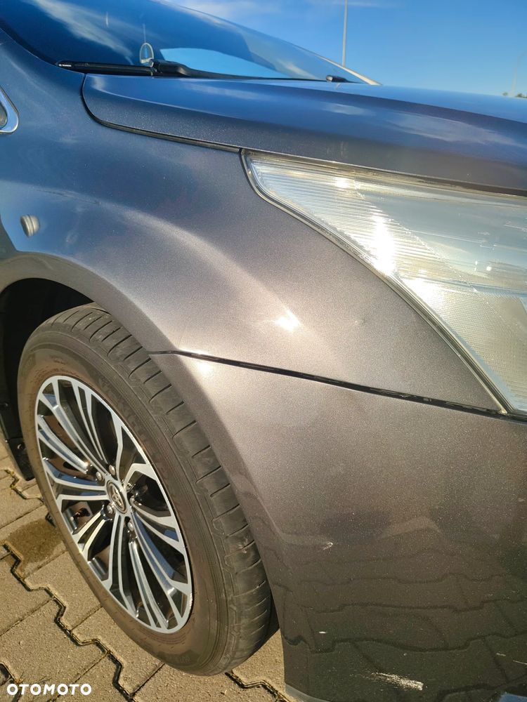 Toyota Avensis 2.0 Sol plus - 7