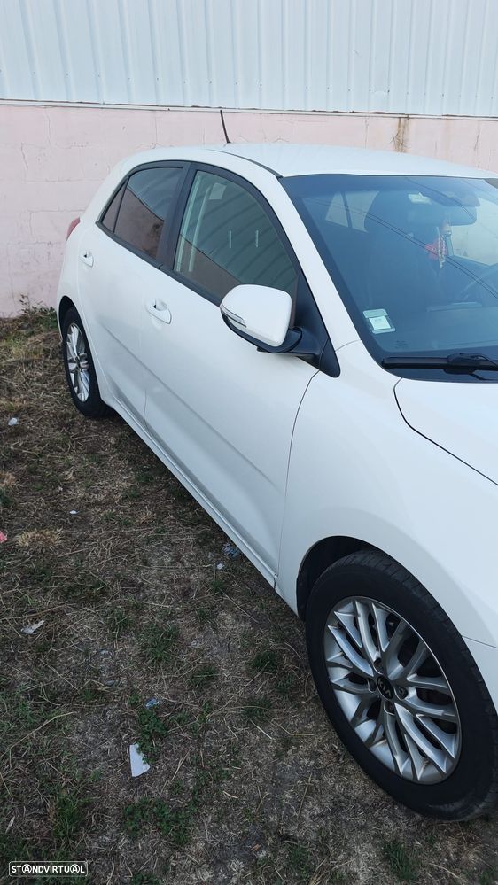 Kia Rio 1.4 CRDi EX - 2