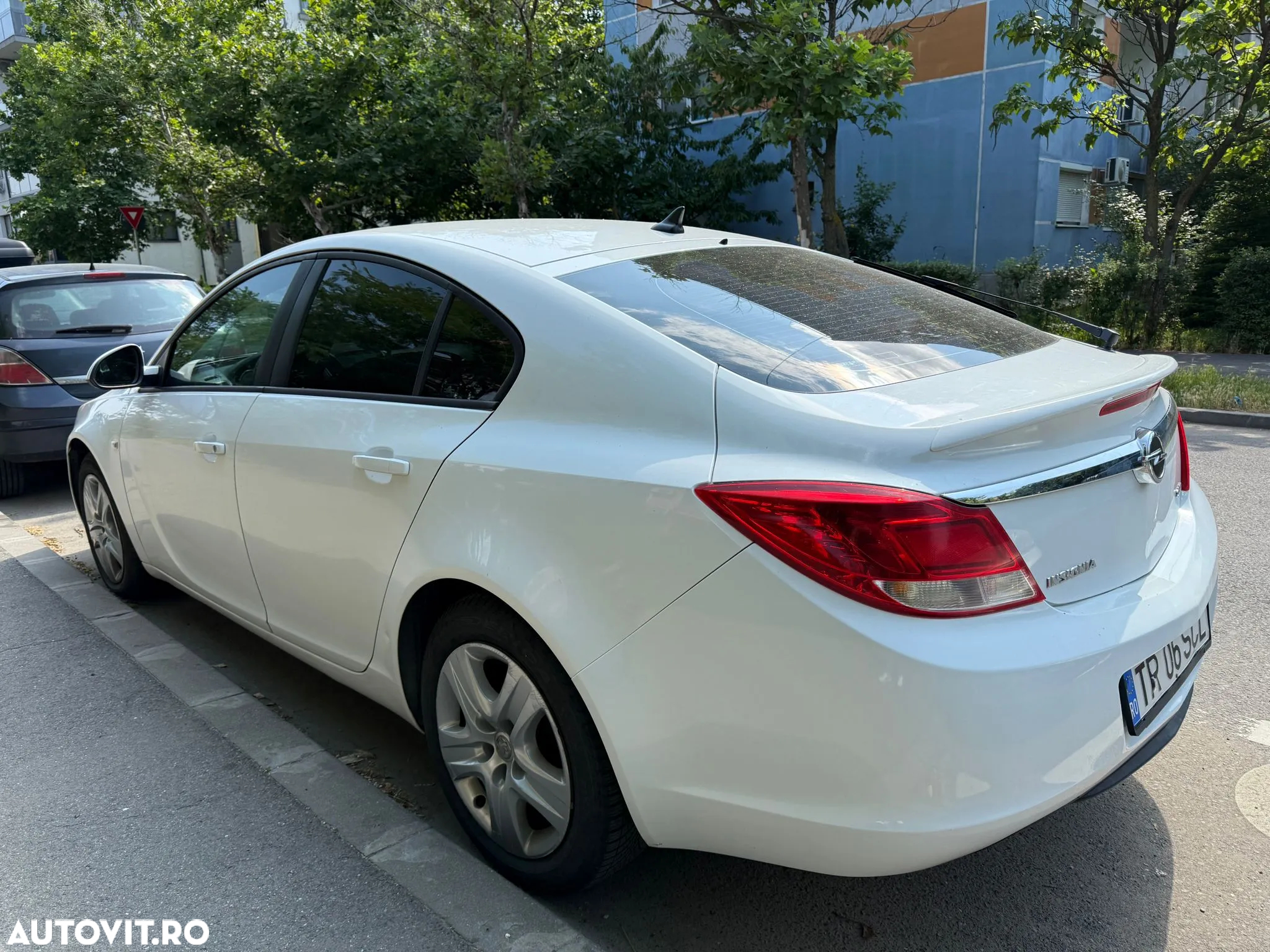 Opel Insignia 2.0 CDTI - 6
