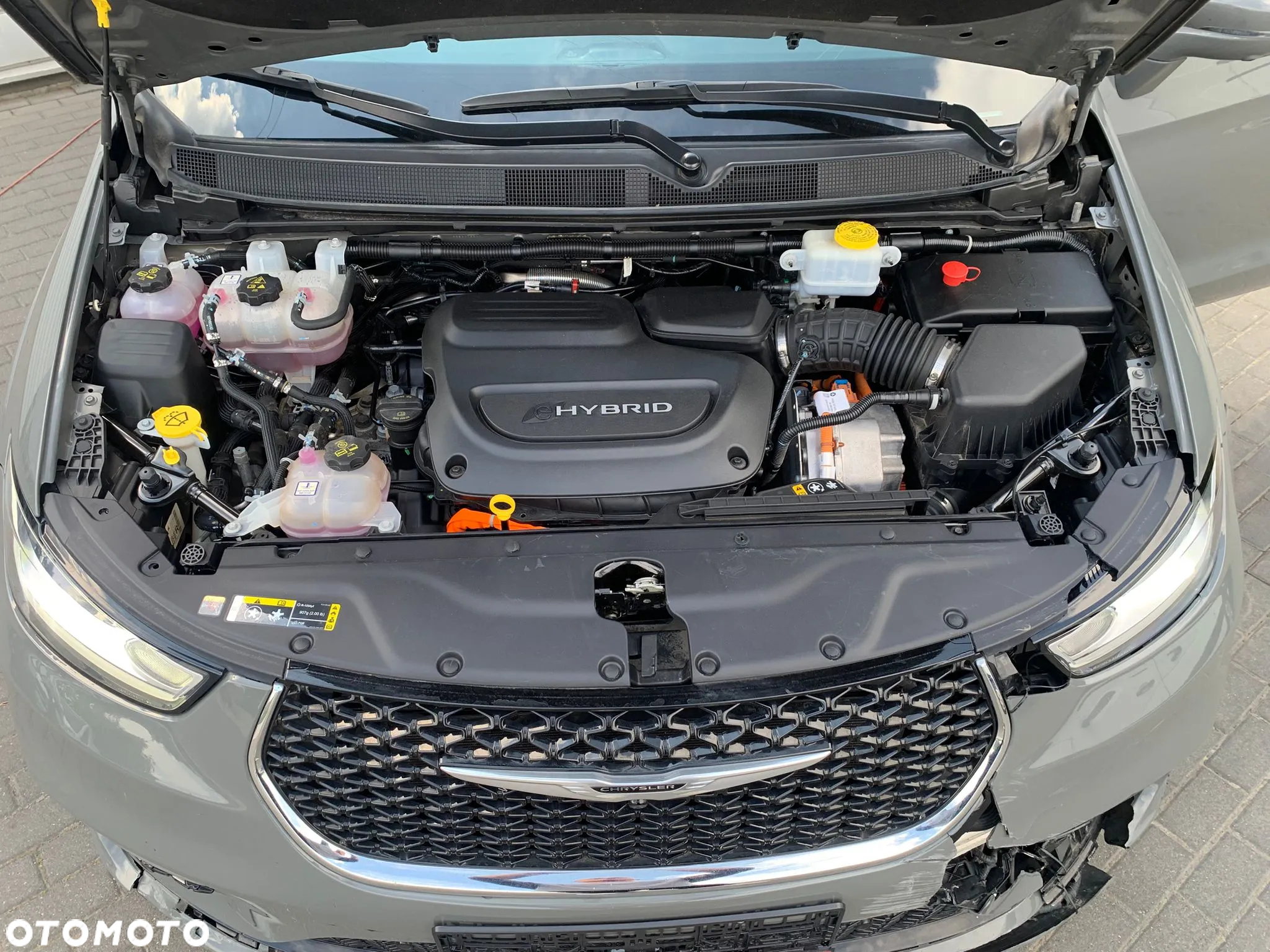 Chrysler Pacifica - 7