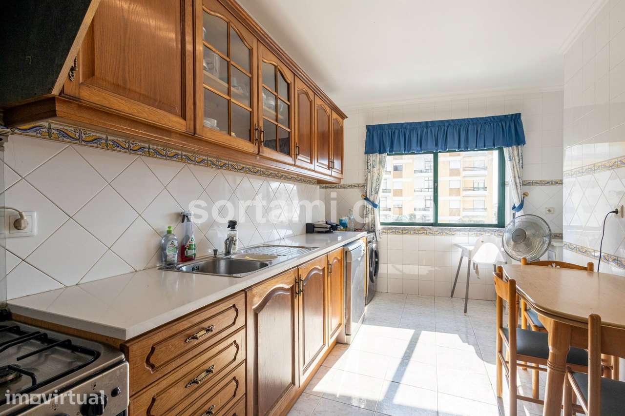 Apartamento T2 Venda em Faro (Sé e São Pedro),Faro - Grande imagem: 4/12