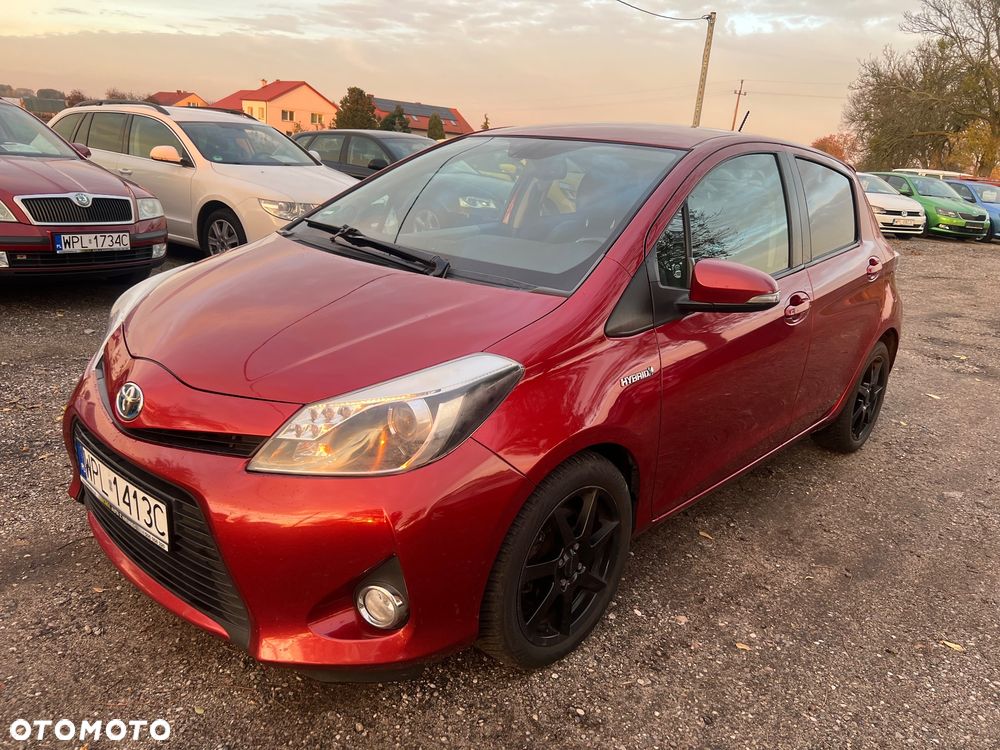 Toyota Yaris - 16