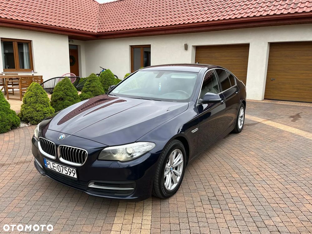 BMW Seria 5 520d xDrive Luxury Line - 4