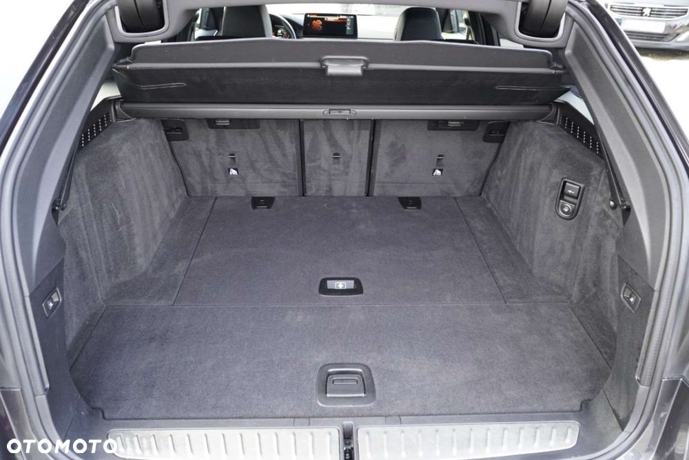 BMW Seria 5 520d Luxury Line sport - 8