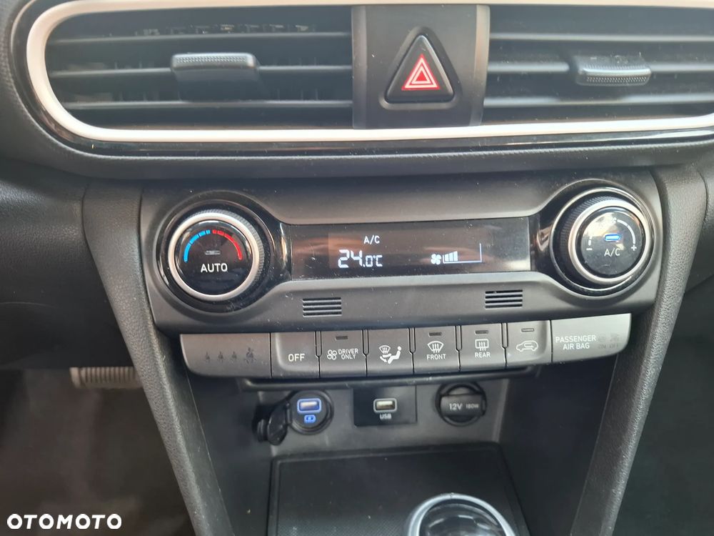 Hyundai Kona 1.6 GDI Hybrid Comfort DCT - 22