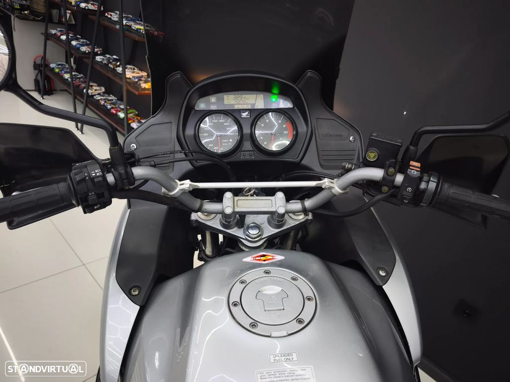 Honda Varadero PGM-F1 - 11