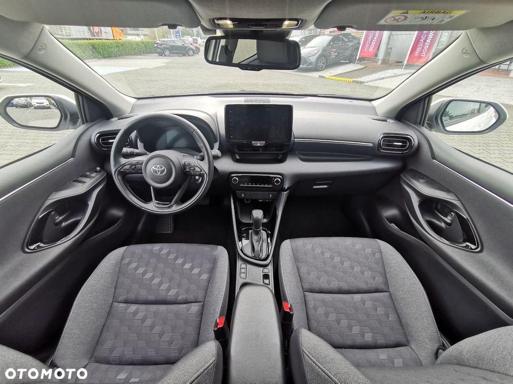 Toyota Yaris Hybrid 1.5 Style - 13