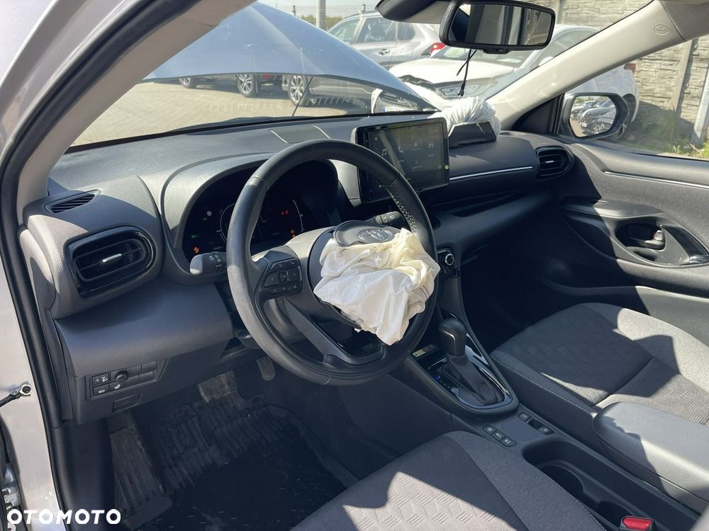 Toyota Yaris - 8