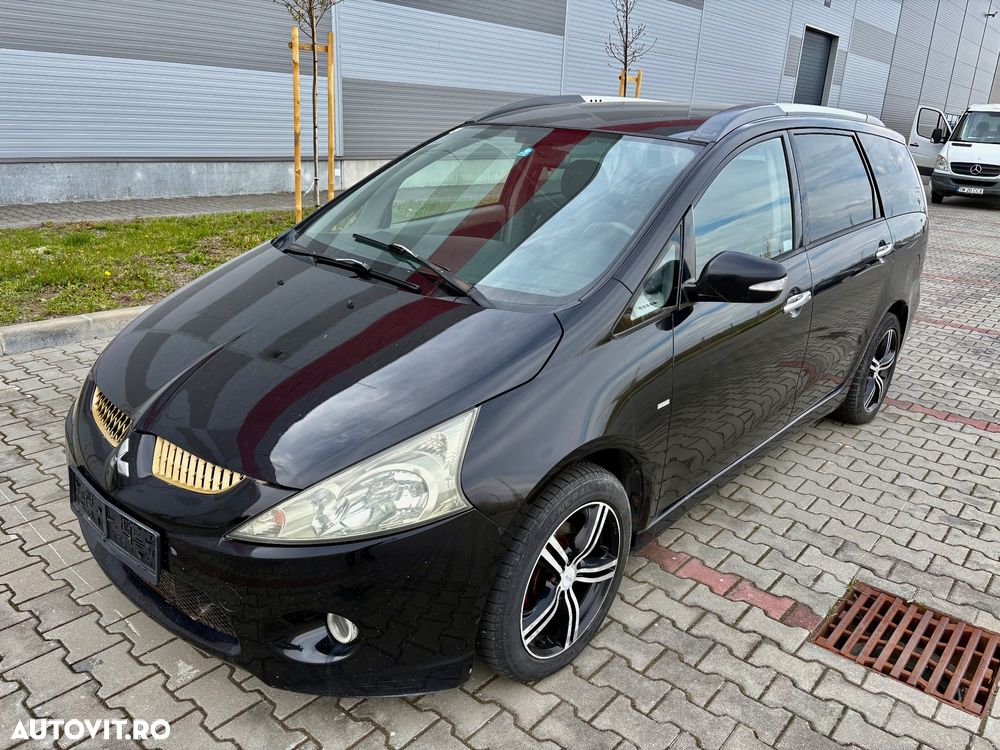 Mitsubishi Grandis 2.0 DI-D 7-Sitzer Intense - 1
