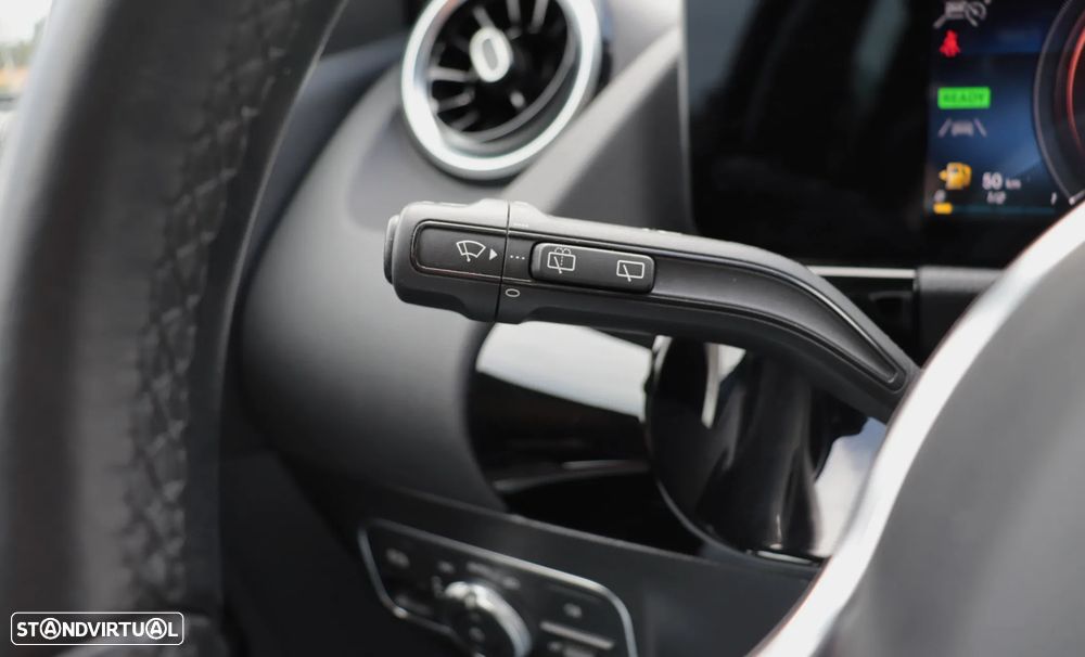 Mercedes-Benz B 250 e 8G-DCT Progressive - 28