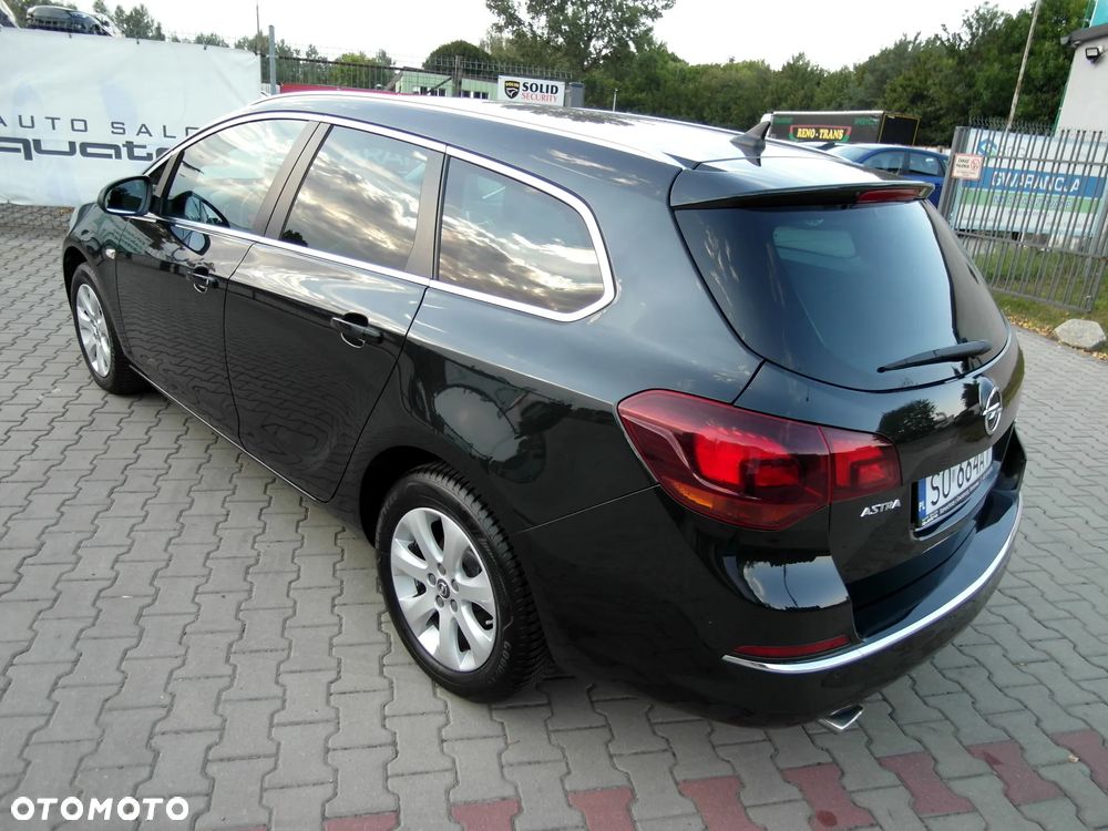 Opel Astra 1.4 Turbo Innovation - 9