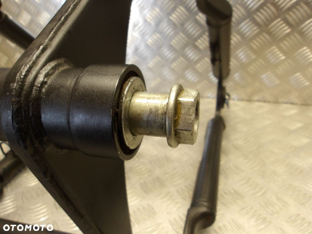 Wahacz koła tył KAWASAKI VN 2000 VULCAN 04-07r   PN. 33001-0032 - 7