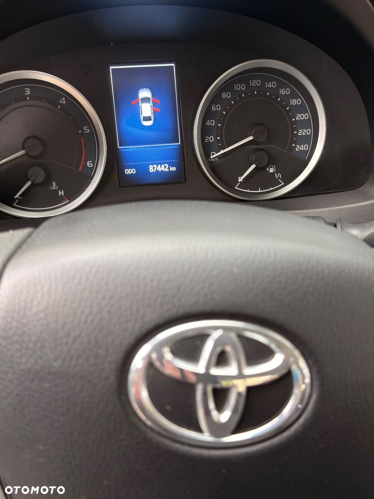 Toyota Corolla 1.4 D-4D Comfort - 6