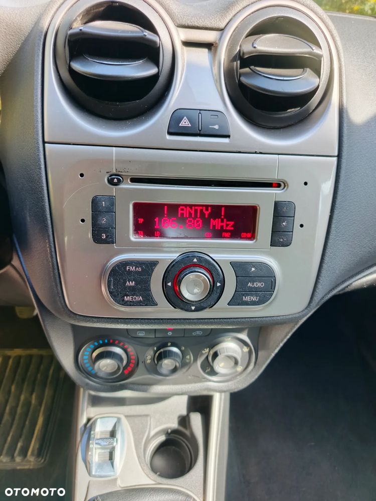Alfa Romeo Mito 1.4 16V Junior - 15