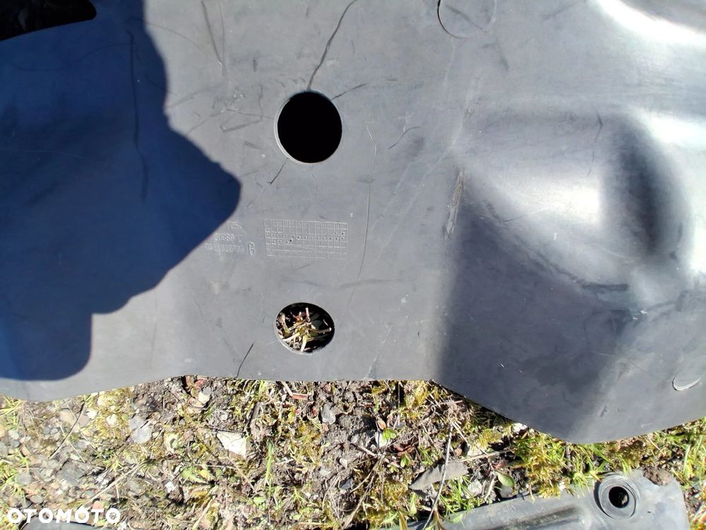 Osłona silnika CHRYSLER GRAND VOYAGER V  05113267AA   OE - 2