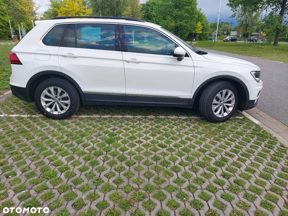 Volkswagen Tiguan 2.0 TDI SCR 4Motion (BlueMotion Tech) Comfortline - 6