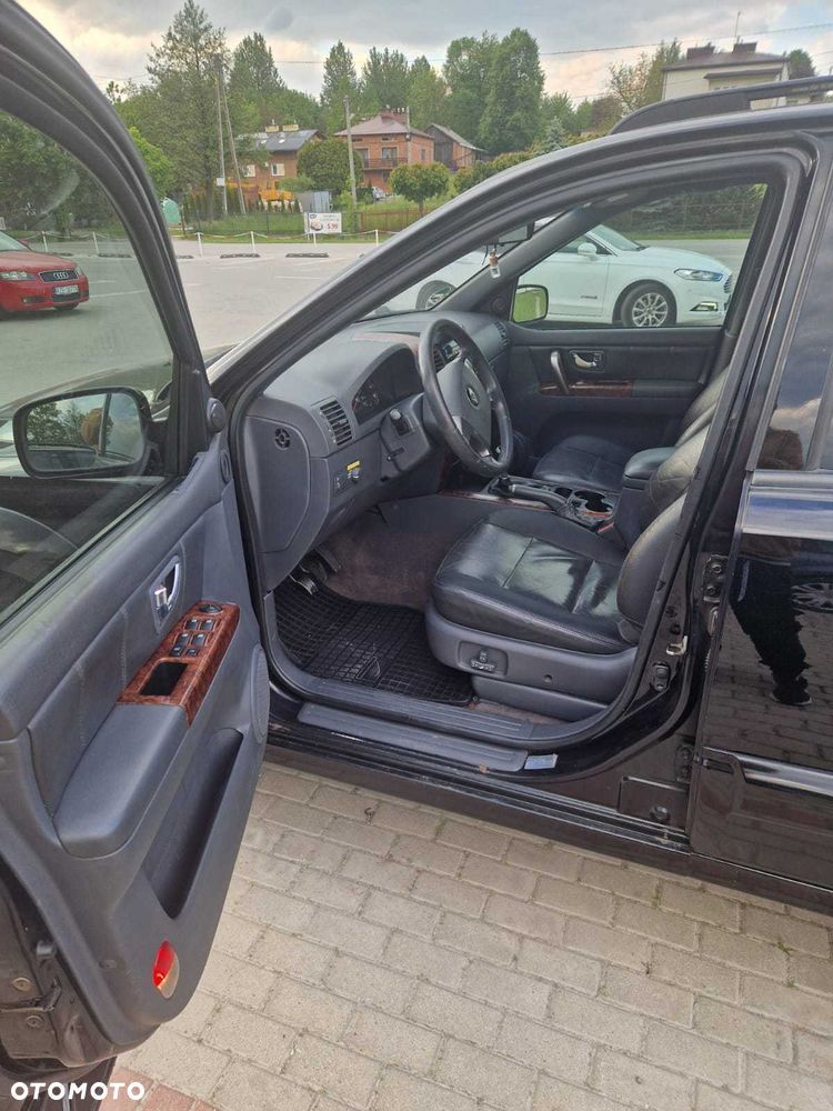Kia Sorento - 4