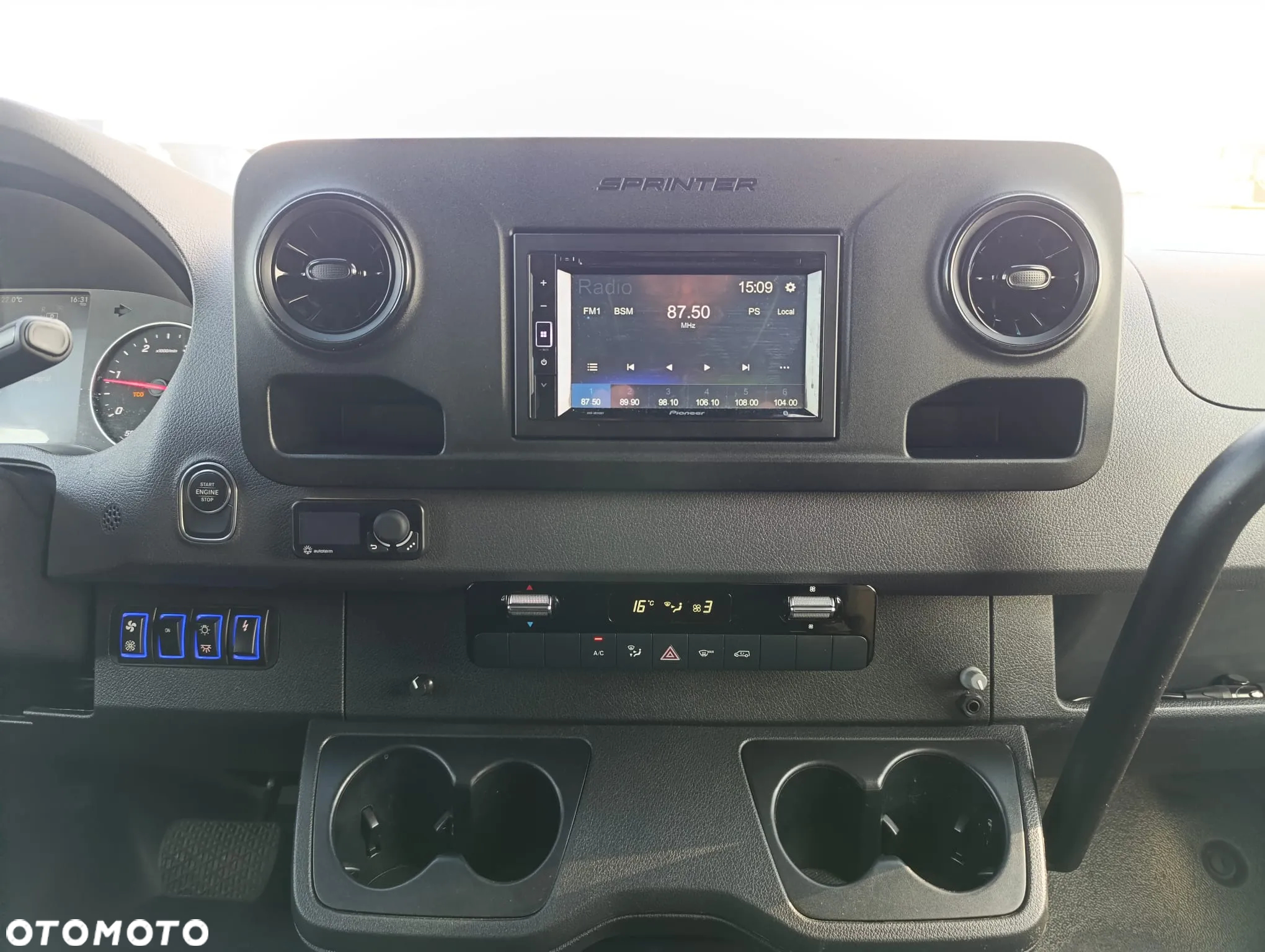 Mercedes-Benz Sprinter 517 - 17