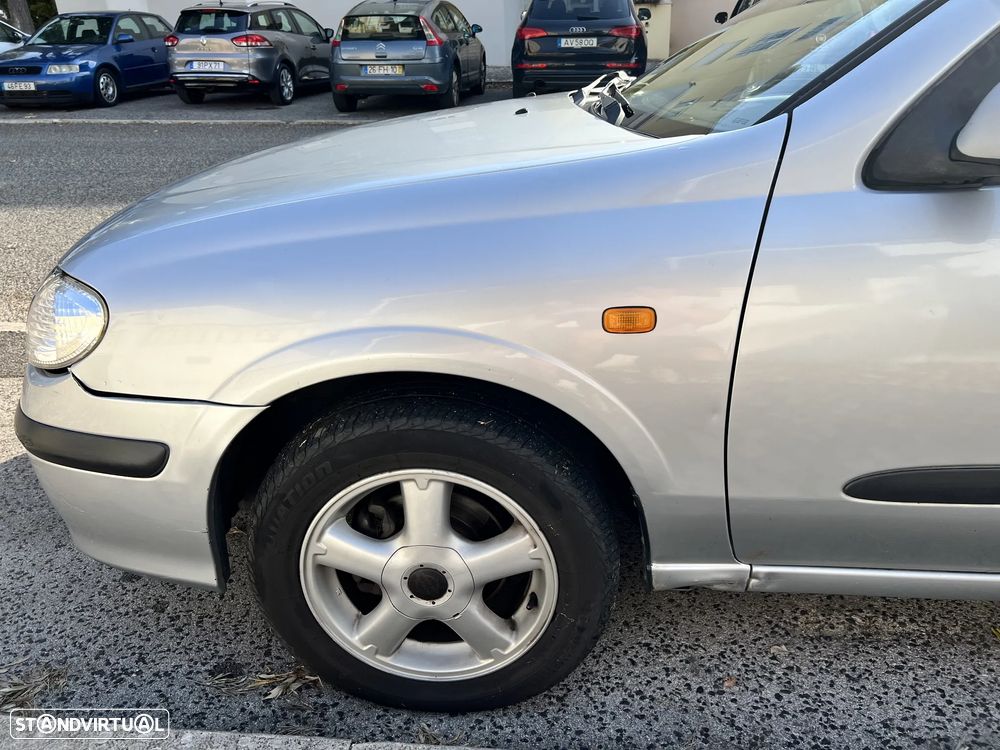 Nissan Almera 1.5 Comfort ABS+AC - 4