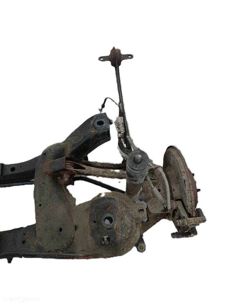 FORD KUGA MK1 08-13 2009 r. 2,0 TDCI belka tylna zawieszenia tylnego * - 5