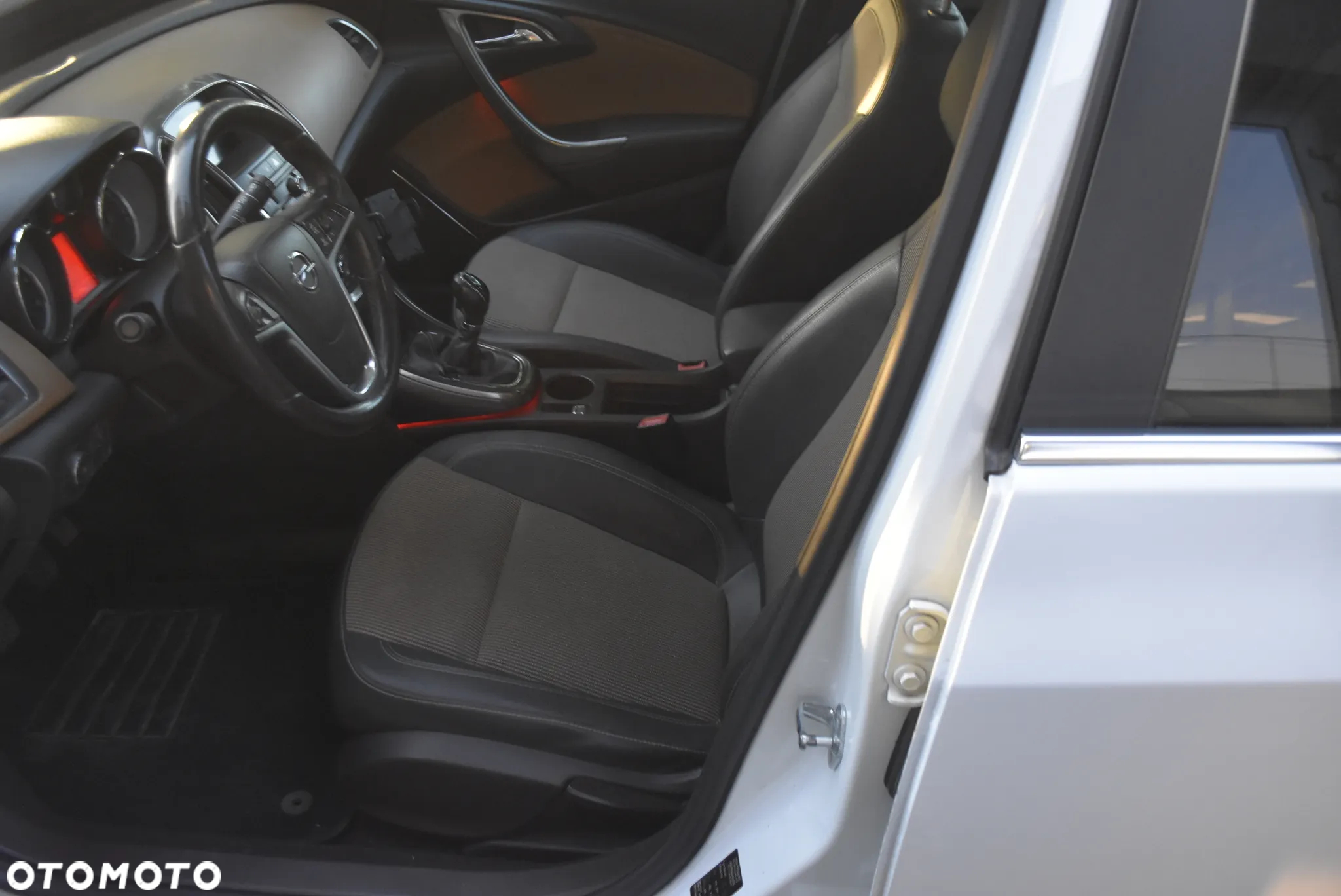 Opel Astra - 9
