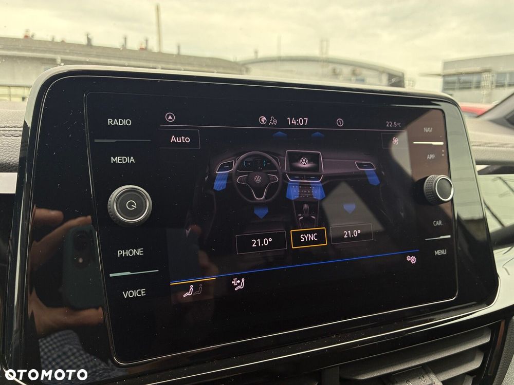 Volkswagen T-Roc 1.5 TSI R-Line DSG - 18