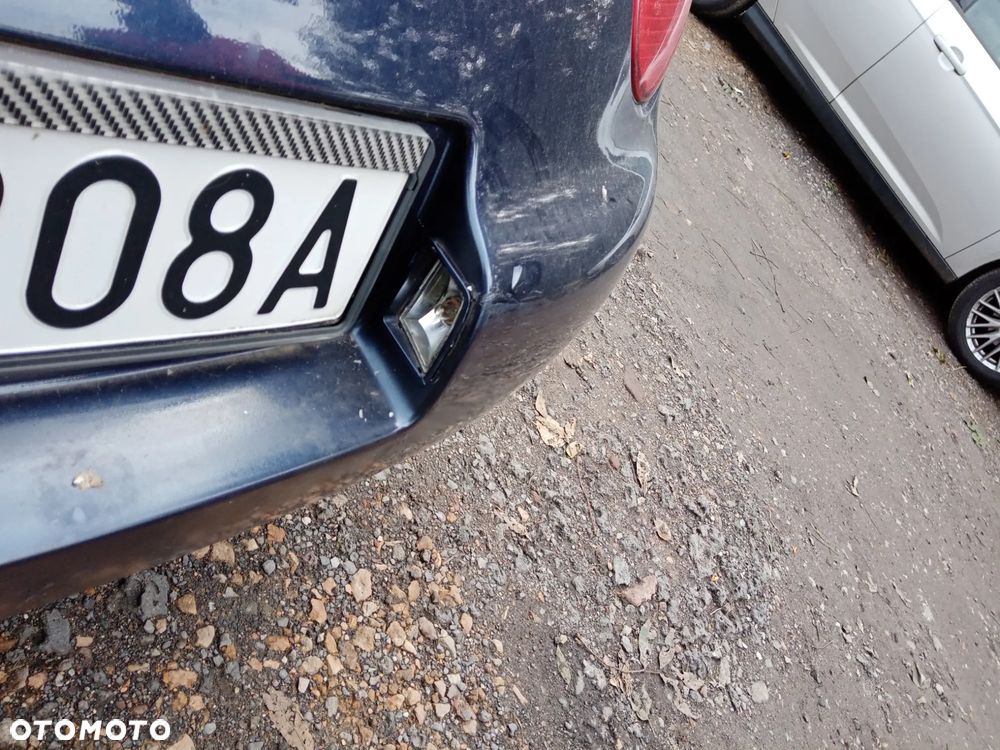 Volkswagen New Beetle - 10