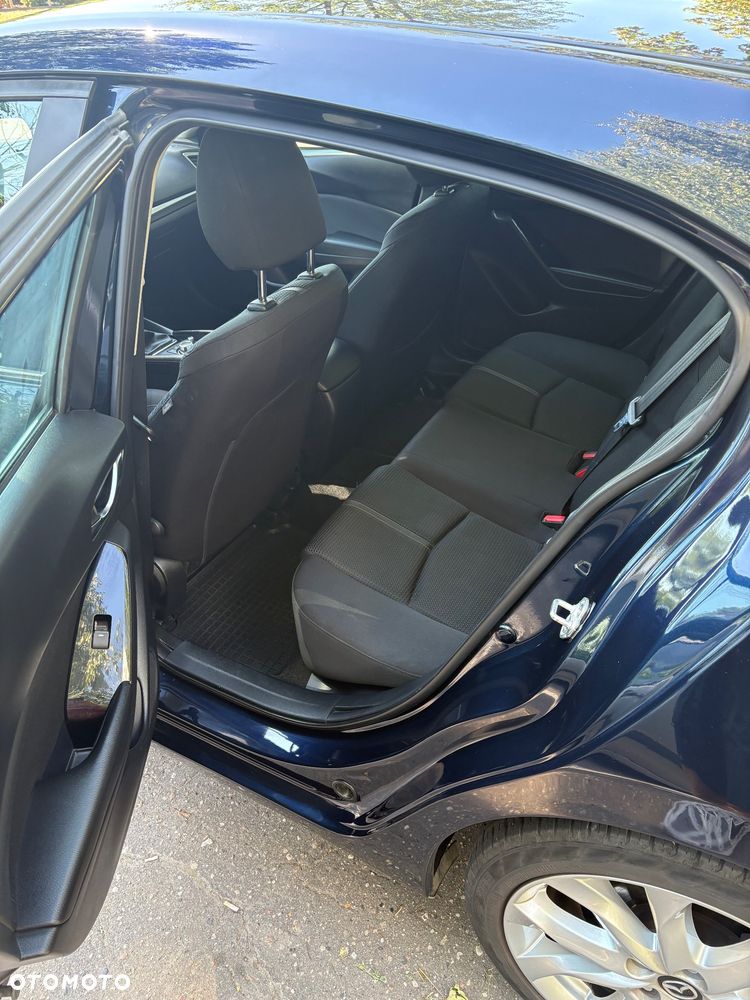 Mazda 3 2.0 Skyenergy EU6 - 10