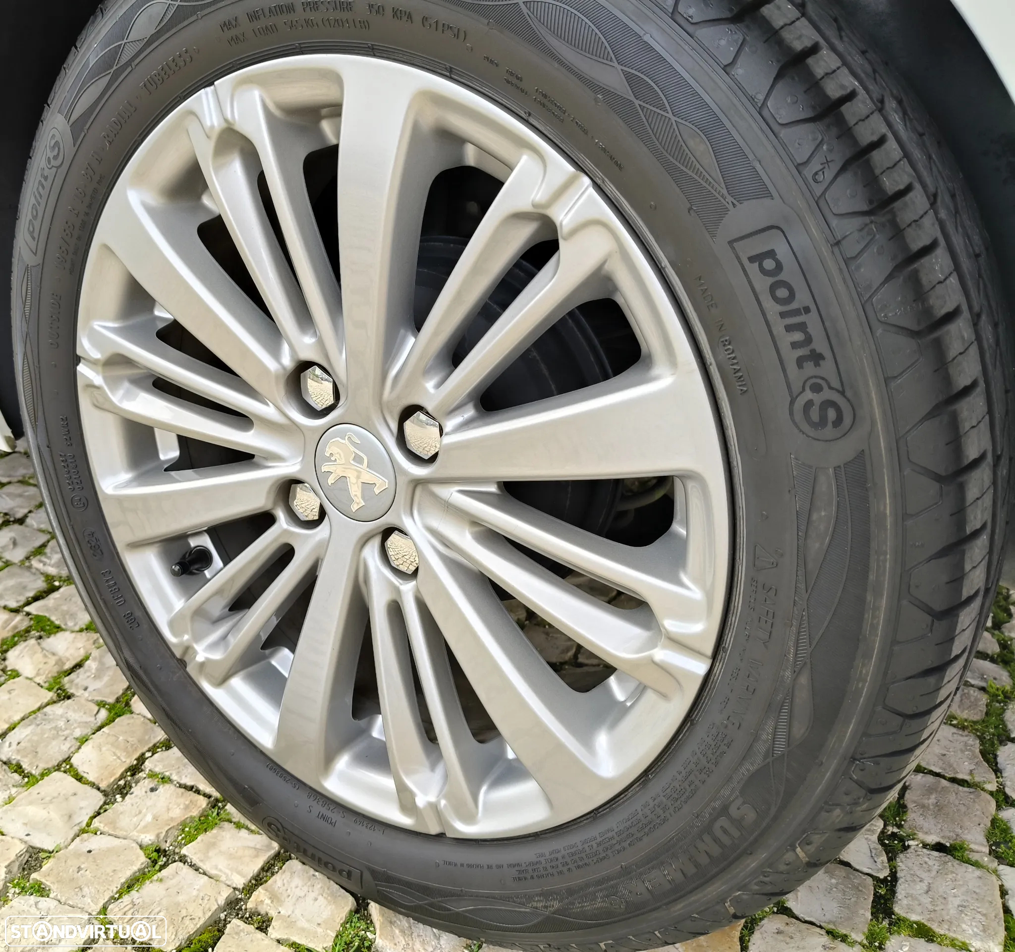 Peugeot 208 1.6 BlueHDi Style - 5