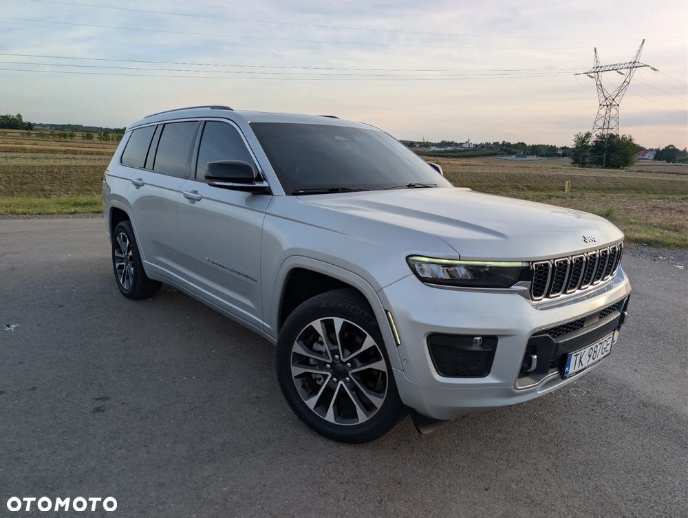 Jeep Grand Cherokee - 1