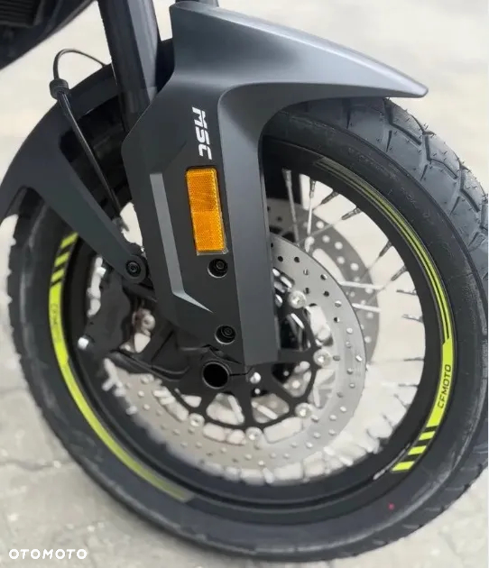 CFMoto MT