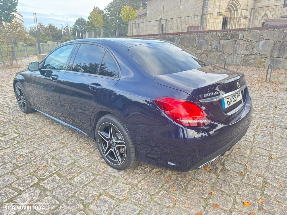 Mercedes-Benz C 300 de AMG Line - 16