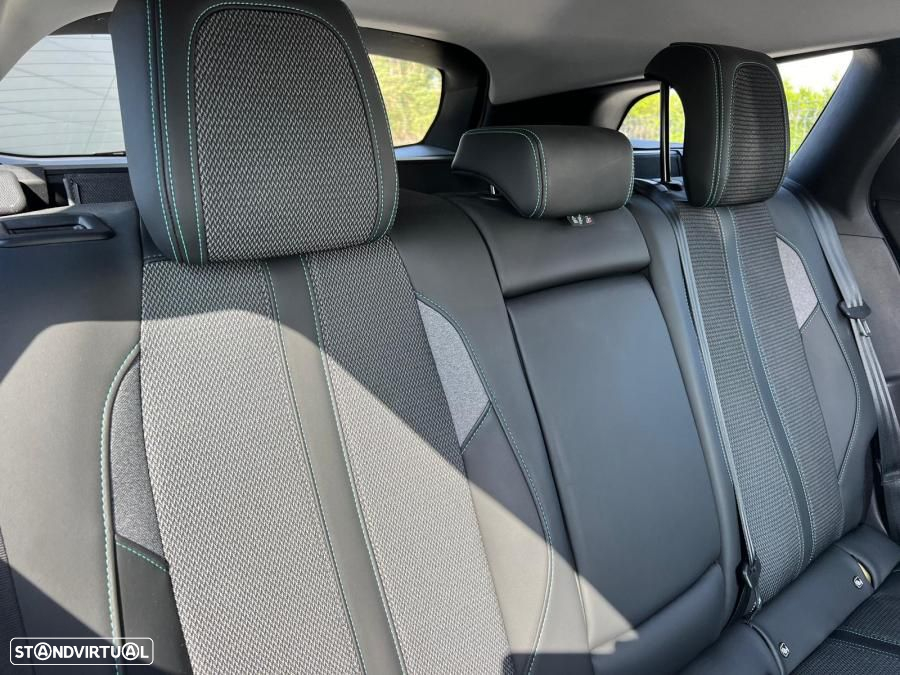 Peugeot 308 1.5 BlueHDi Active EAT8 - 12