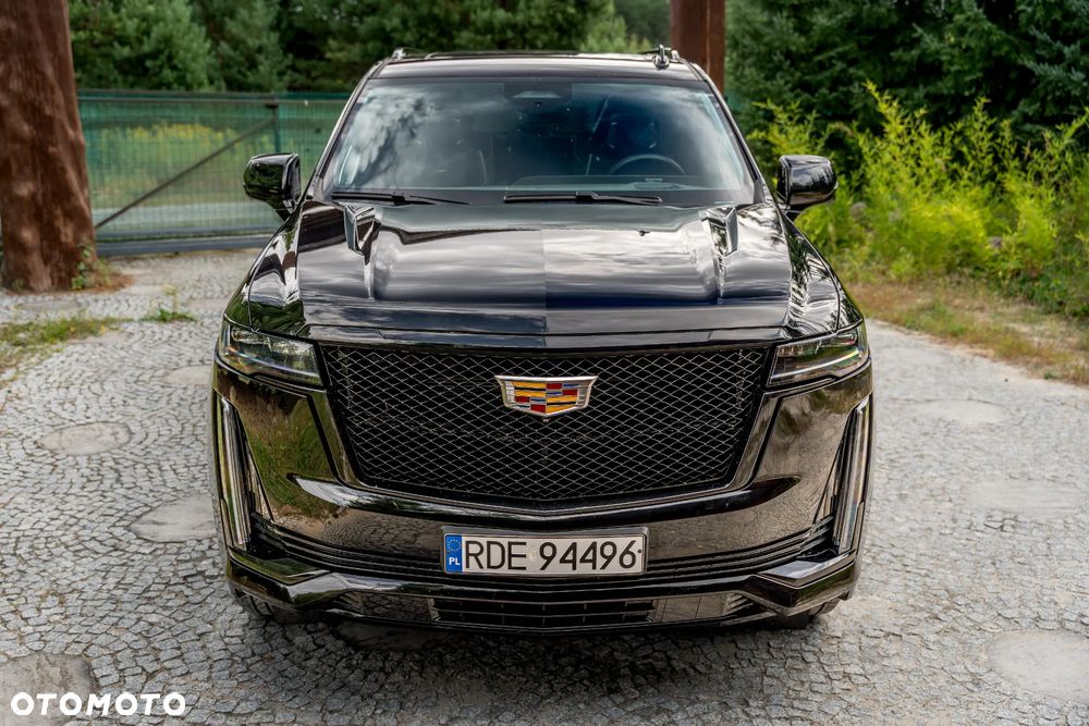 Cadillac Escalade - 18
