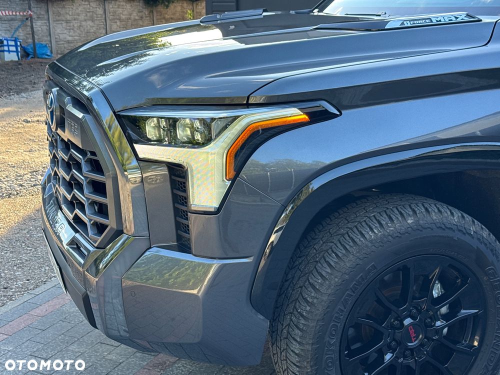 Toyota Tundra - 16