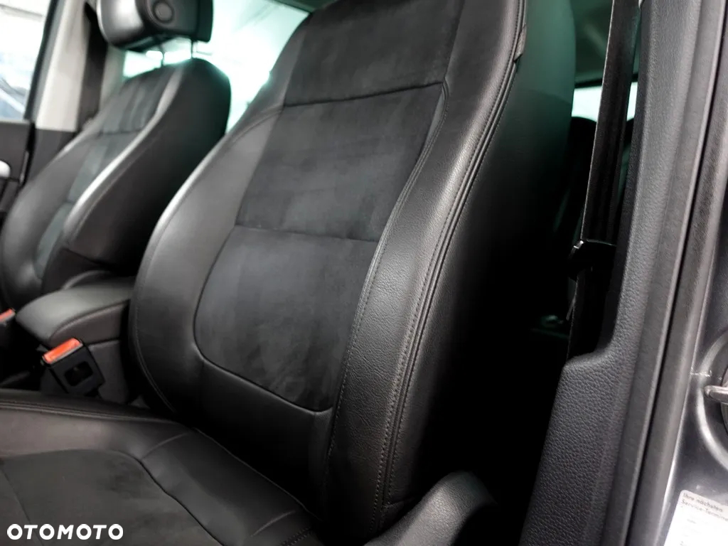 Volkswagen Sharan 2.0 TDI Highline DSG - 17