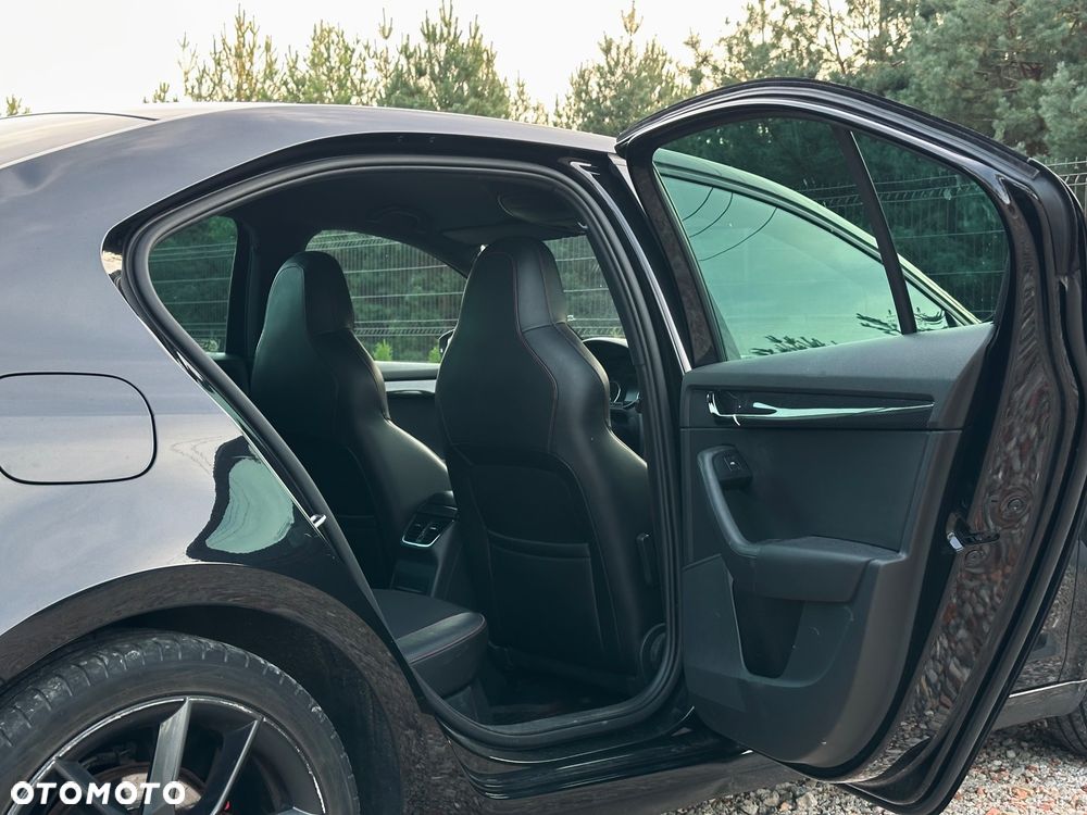 Skoda Octavia 2.0 TSI (Green tec) DSG RS - 19