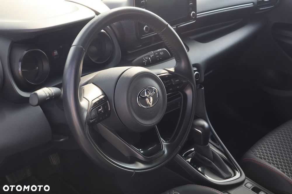 Toyota Yaris 1.5 Premium CVT - 7