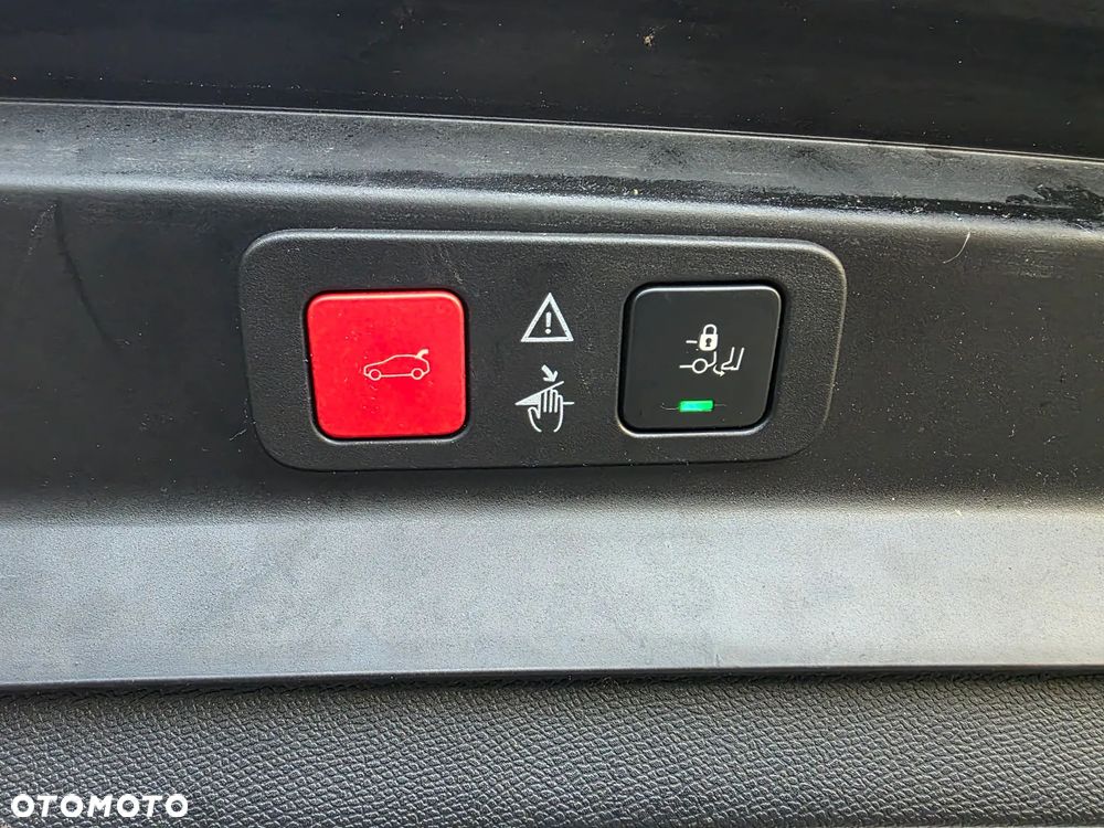 Peugeot 5008 BlueHDi 130 EAT8 Allure Pack - 20