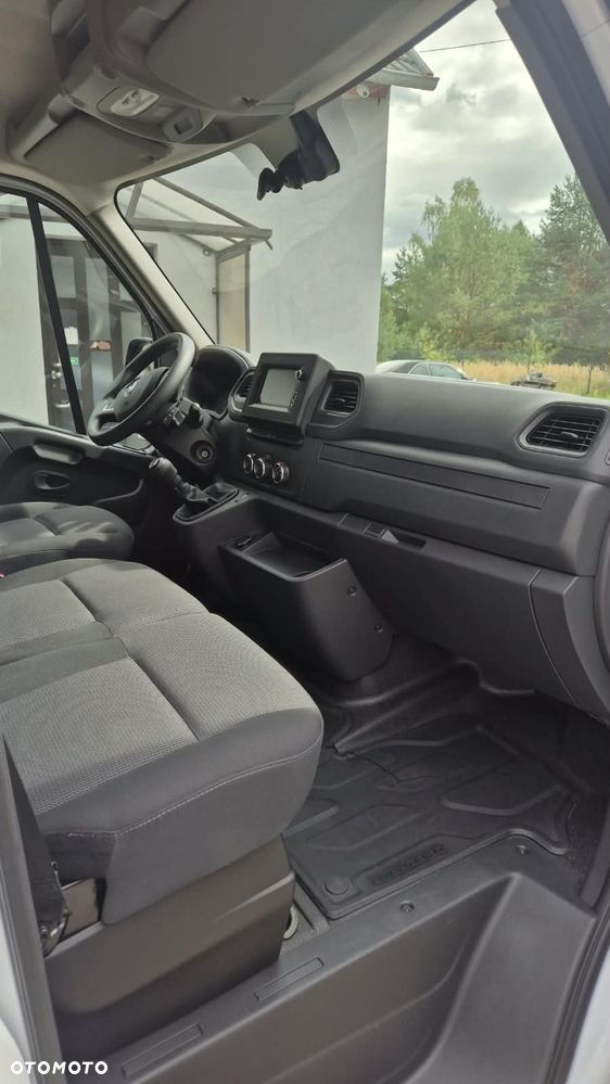 Renault Master - 13