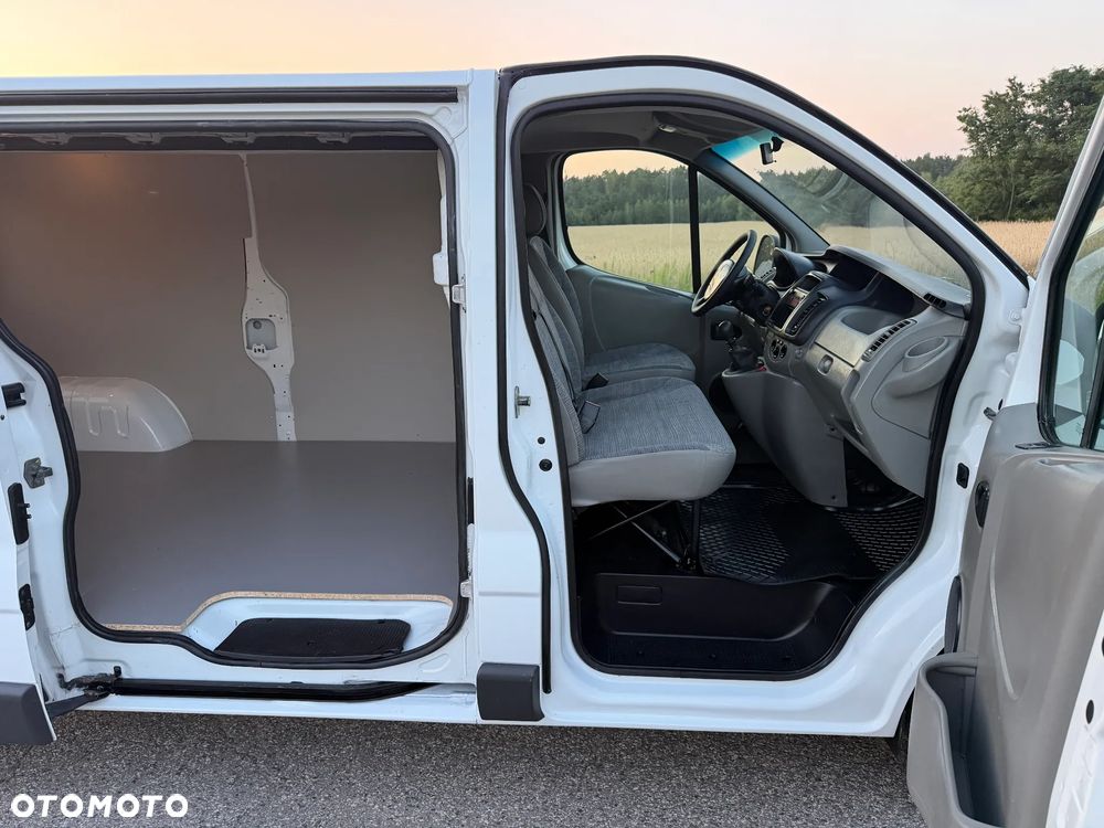 Renault TRAFIC*2014*long*klima*TYLKO 190tyś!!! - 16