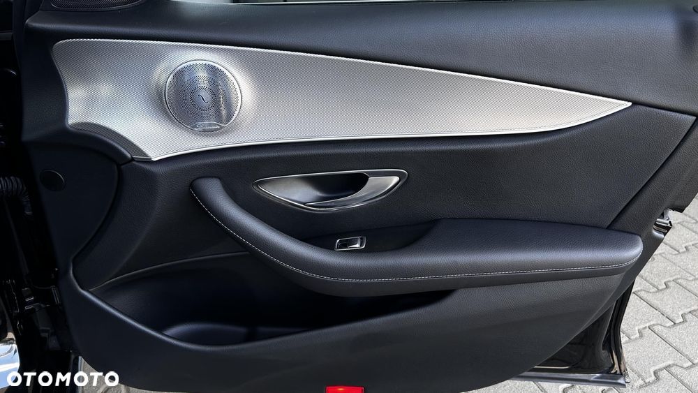 Mercedes-Benz Klasa E 350 BlueTEC 9G-TRONIC Avantgarde - 22