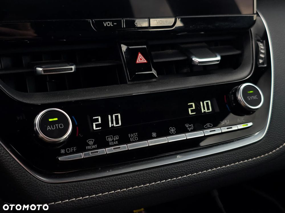 Toyota Corolla 1.8 Hybrid Comfort - 26